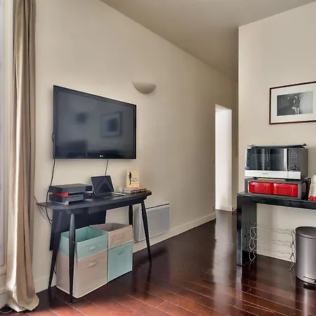 Joli 2 Pieces, Calme Au Coeur Du 17em باريس