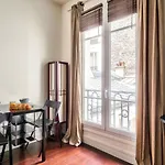 Joli 2 Pieces, Calme Au Coeur Du 17em Appartement