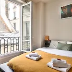 Joli 2 Pieces, Calme Au Coeur Du 17em Appartement Parijs